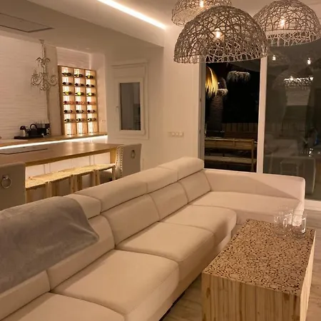 Alquilaeasy Naranjos - Tulum House - Amazing La Concha Mountain View Semesterbostad Marbella